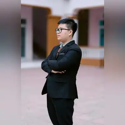 万哲